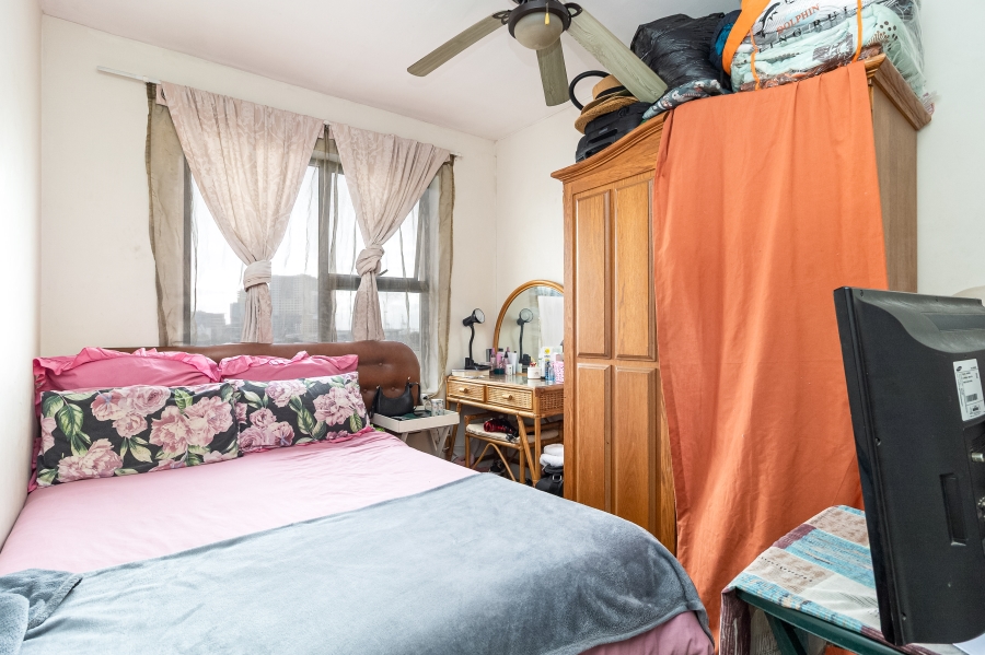 2 Bedroom Property for Sale in Zonnebloem Western Cape